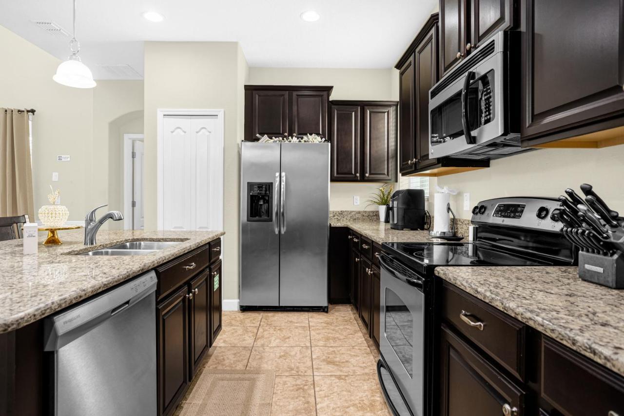 Light Yellow Home Lift Your Mood Near Disney 5Beds Kissimmee Esterno foto